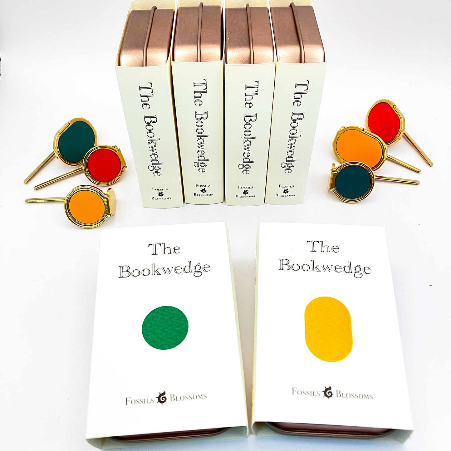The Bookwedge: 2in1 bookmark & page holder thumb ring (Minimal Leather)